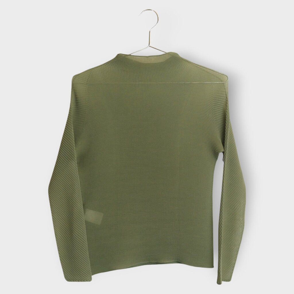 Permapleat Long Sleeve Top