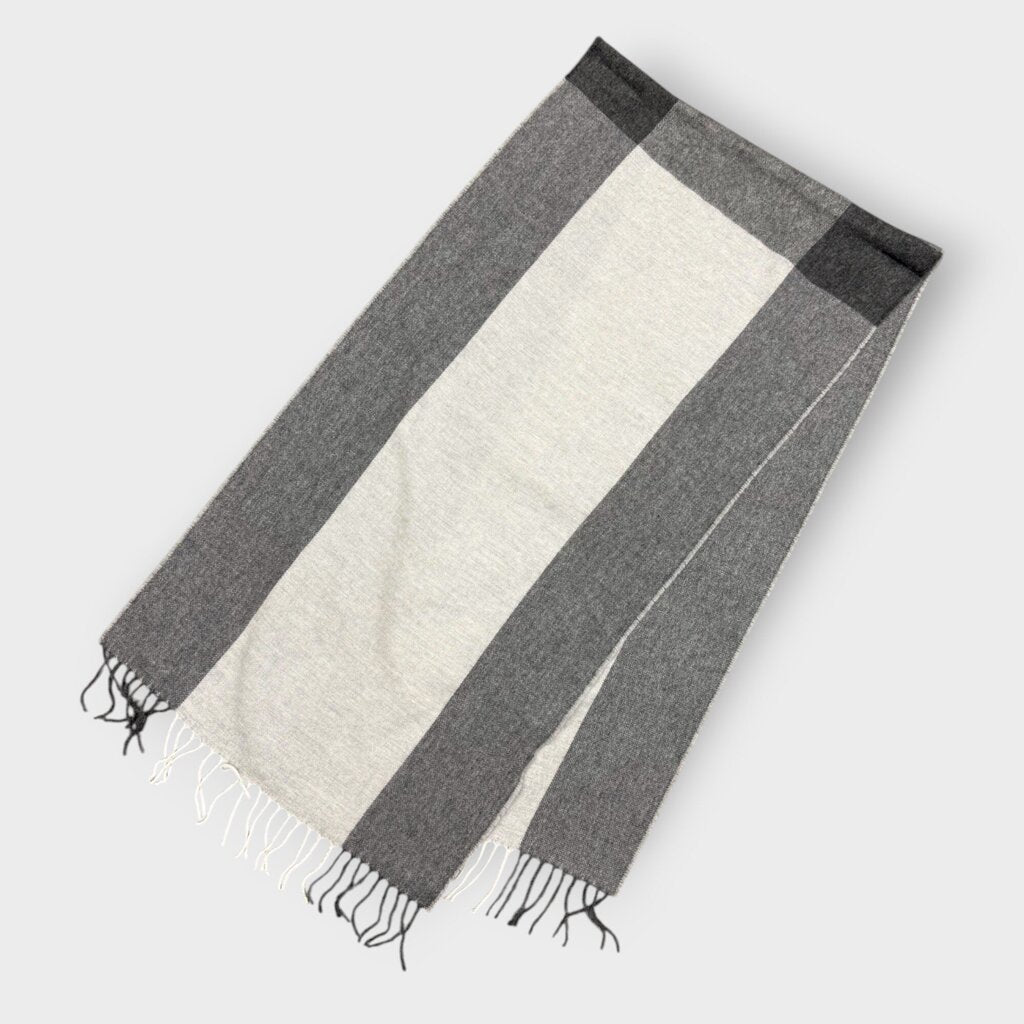 Cashmere Fringe Scarf