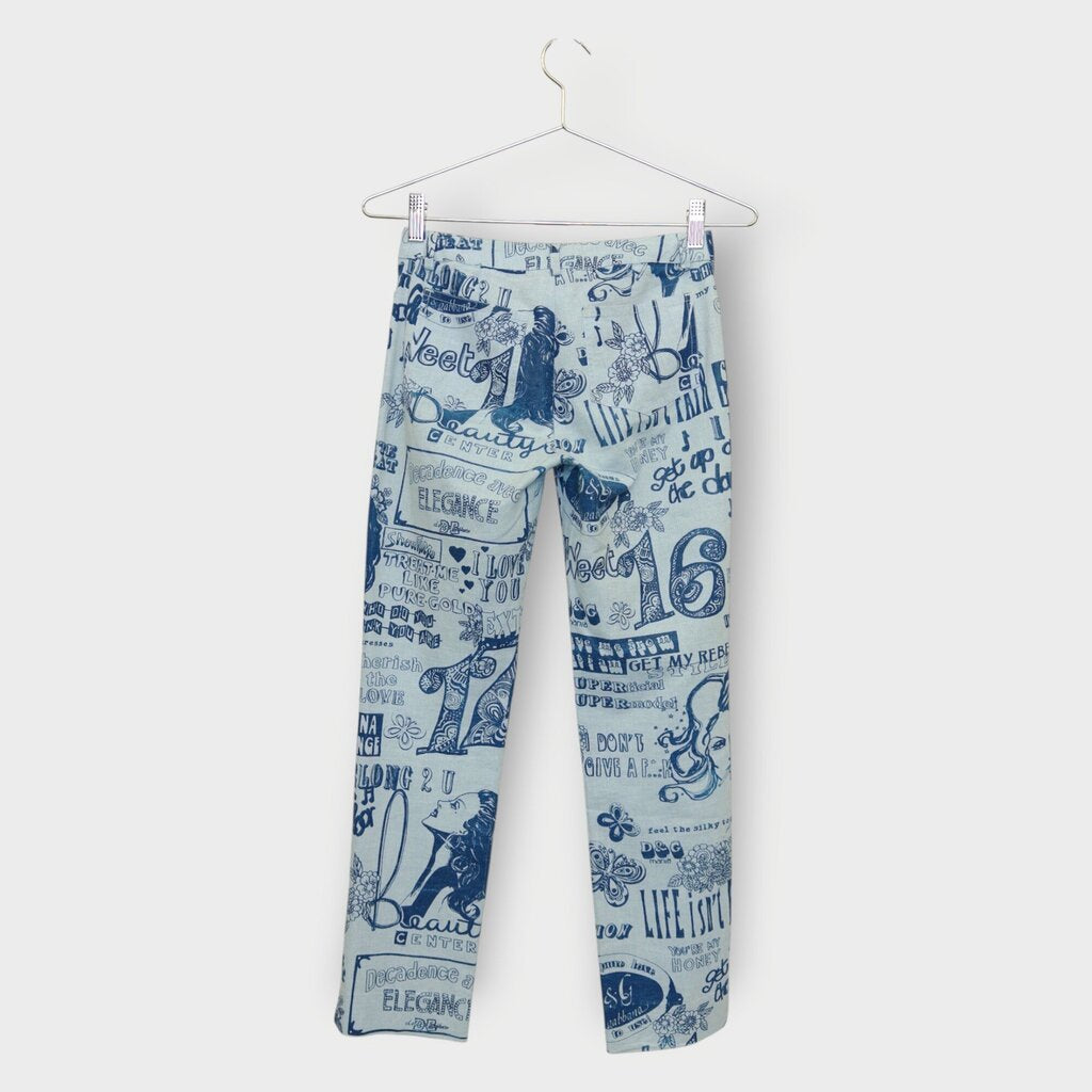 Newspaper Printed Slim Pant