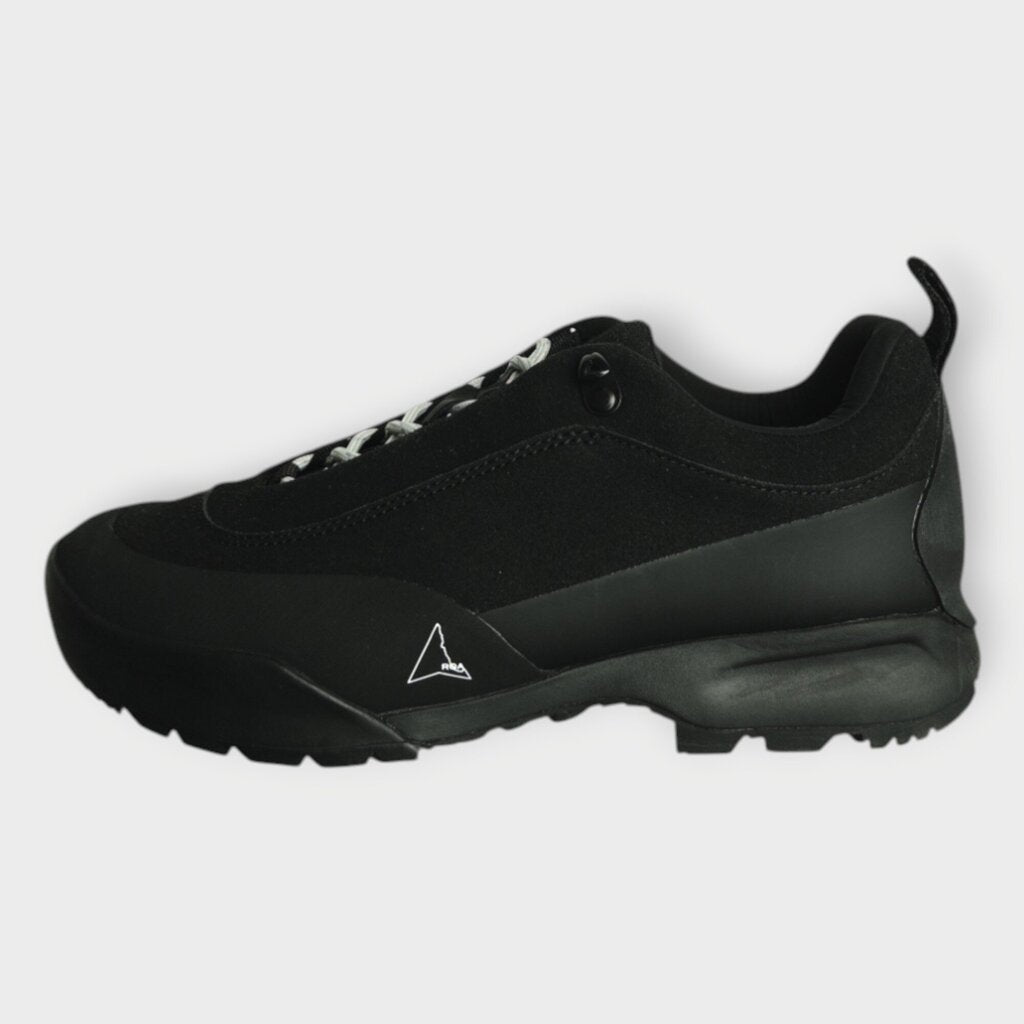 Cingino Suede & Rubber Sneakers