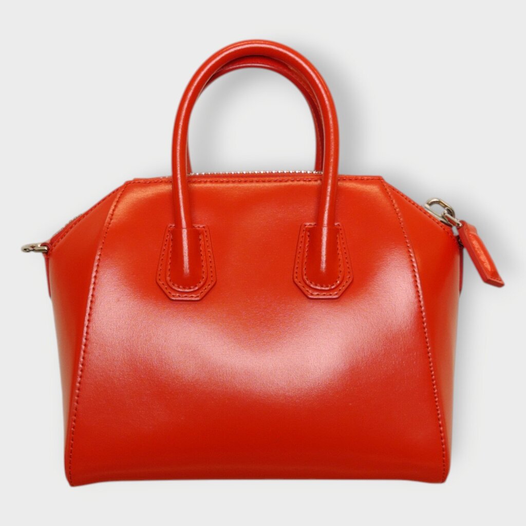 Leather Antigona Bag