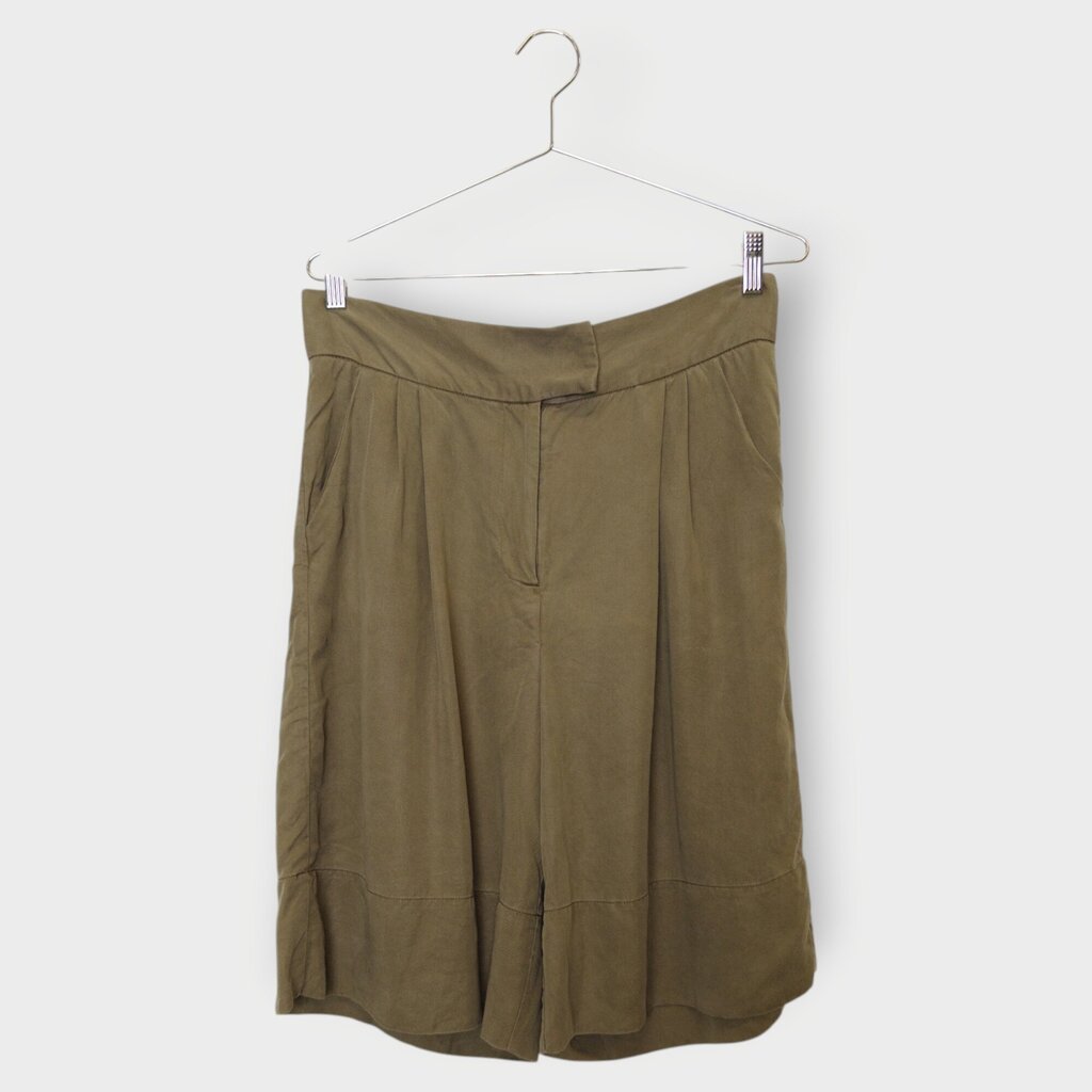 Khaki Bermuda Shorts