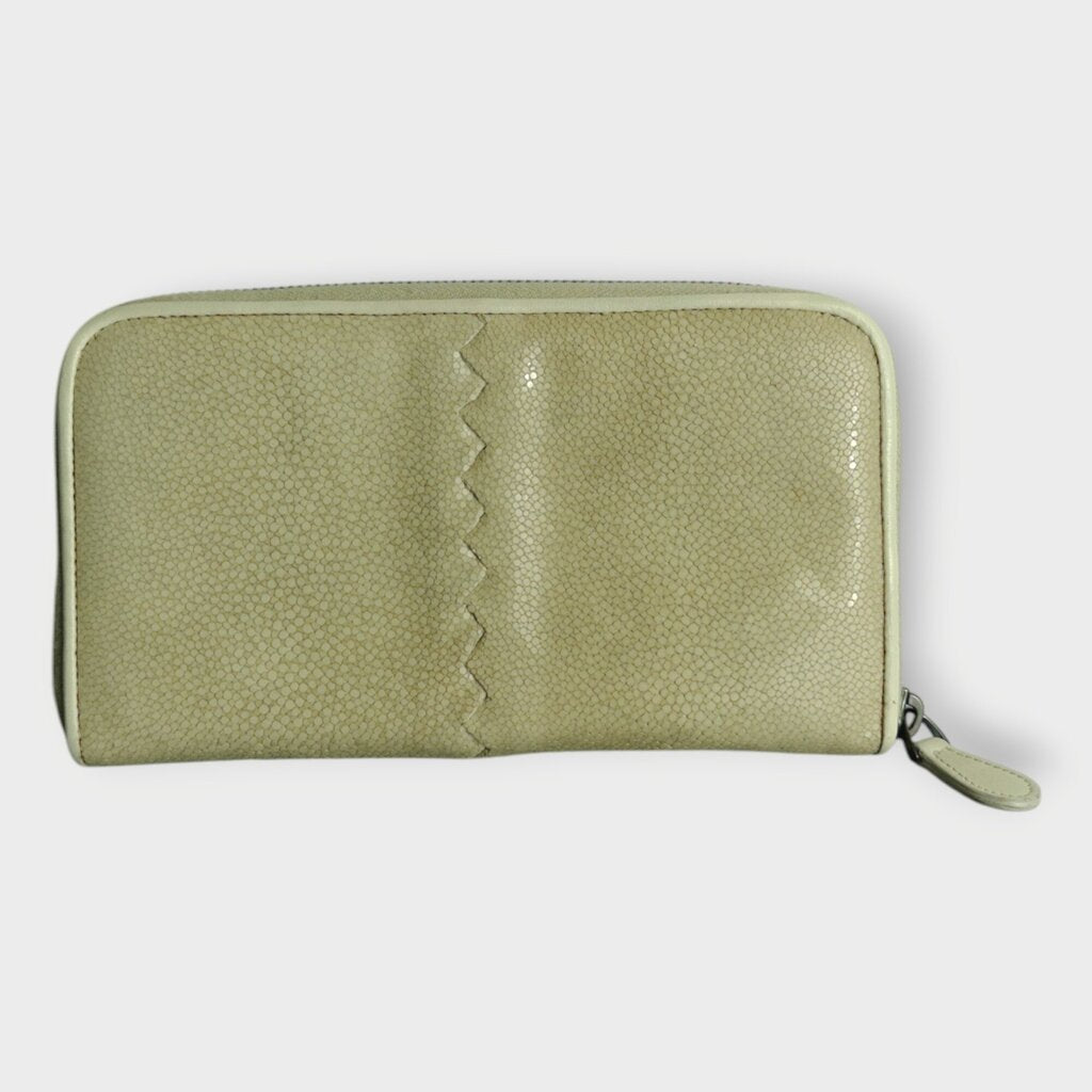Stingray Skin Zip Around Wallet