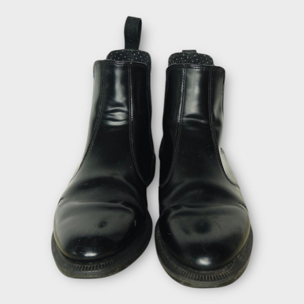 Black Leather Chelsea Boots