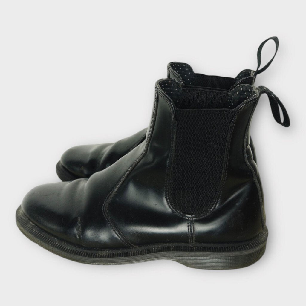 Black Leather Chelsea Boots