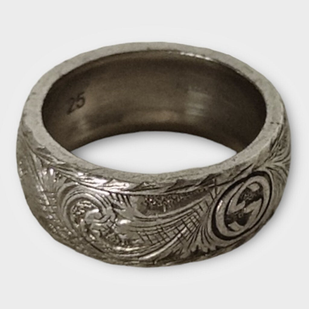 Sterling Silver Feline Band