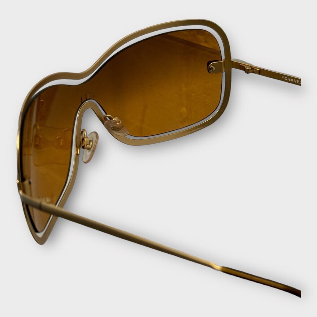 Gold Outline Sunglasses