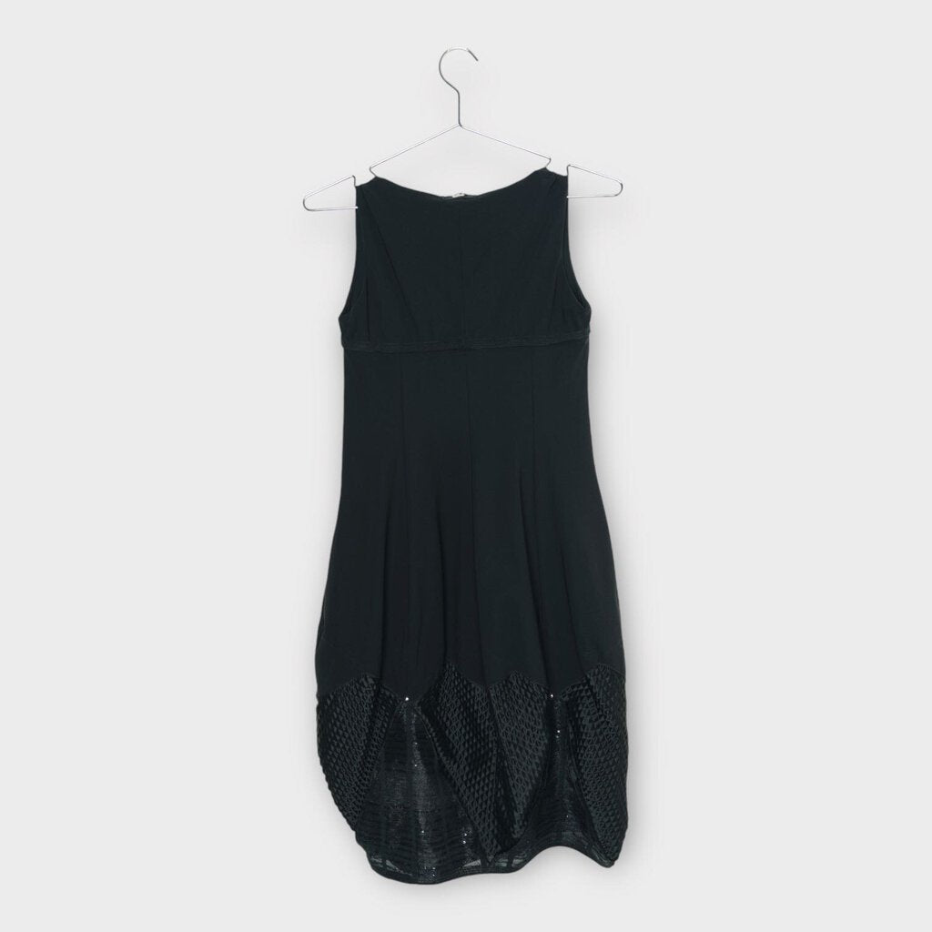 Black Smock w Panelled Bubble Hem Midi