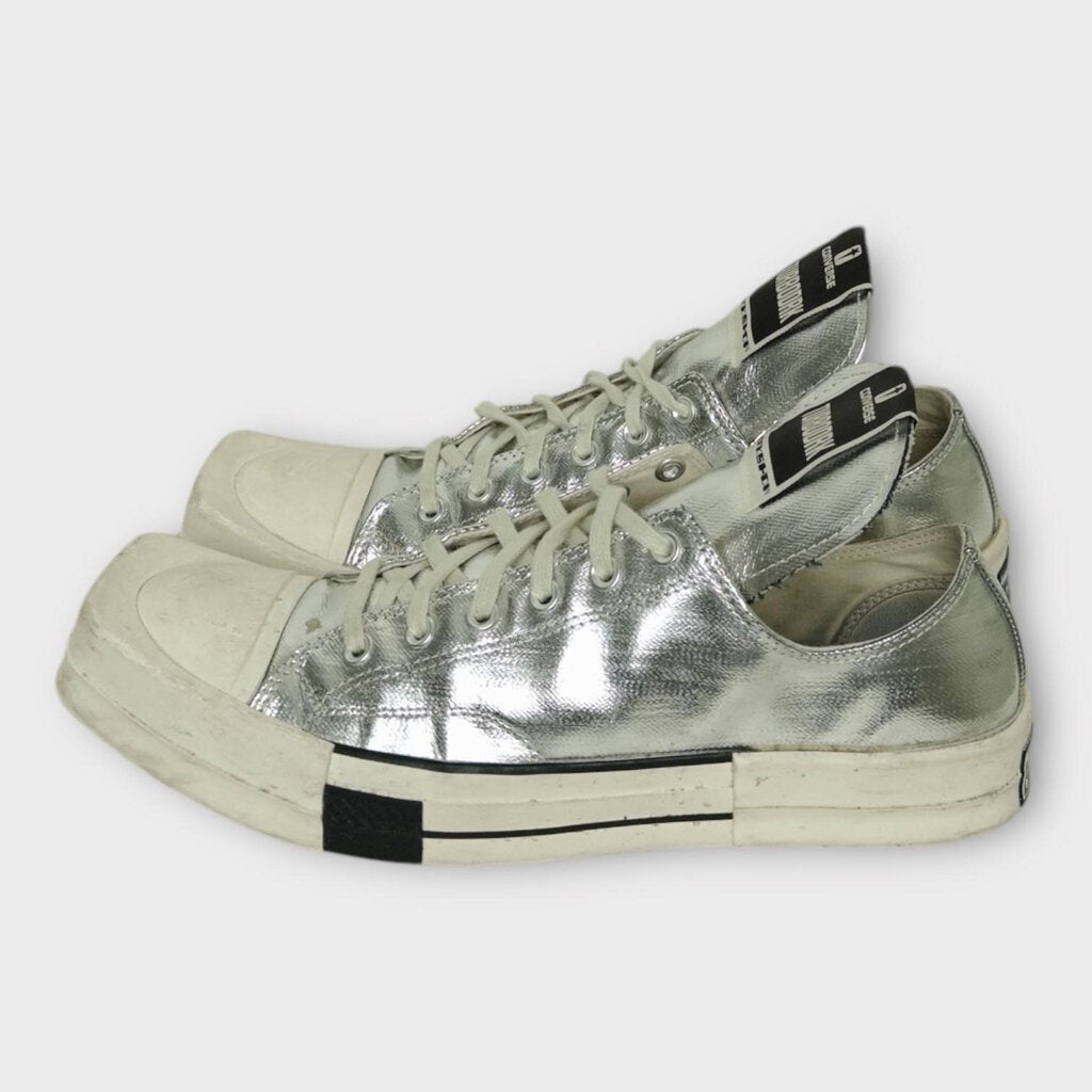Silver Turbodrk Canvas Low Tops