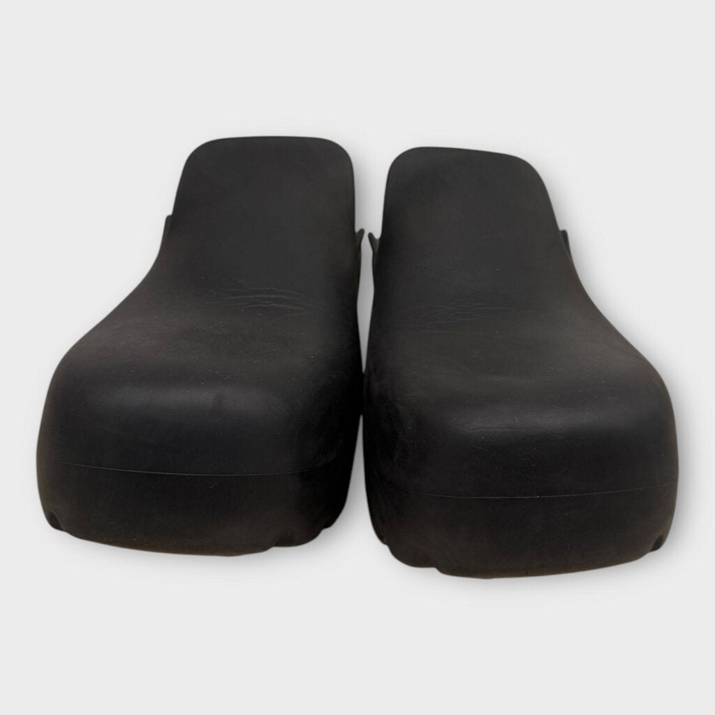 Black Rubber Flash Clog