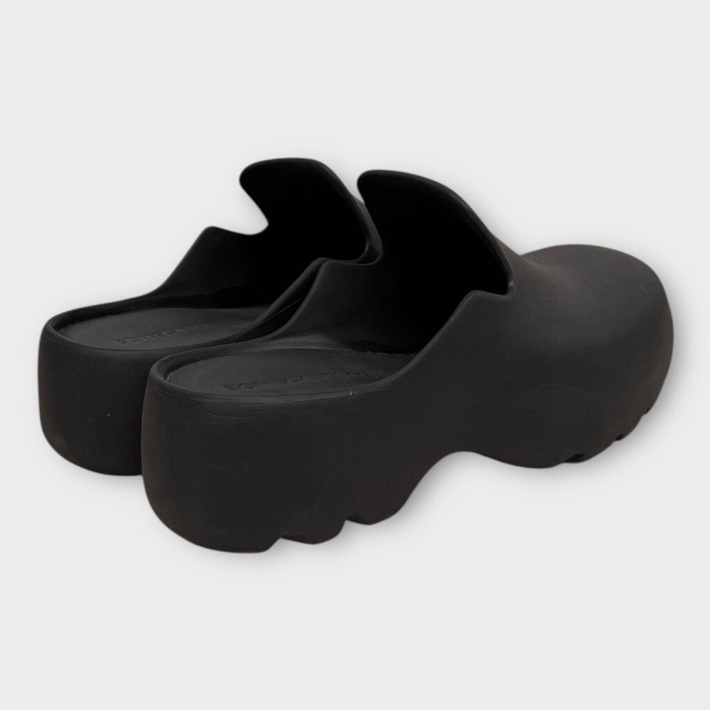 Black Rubber Flash Clog