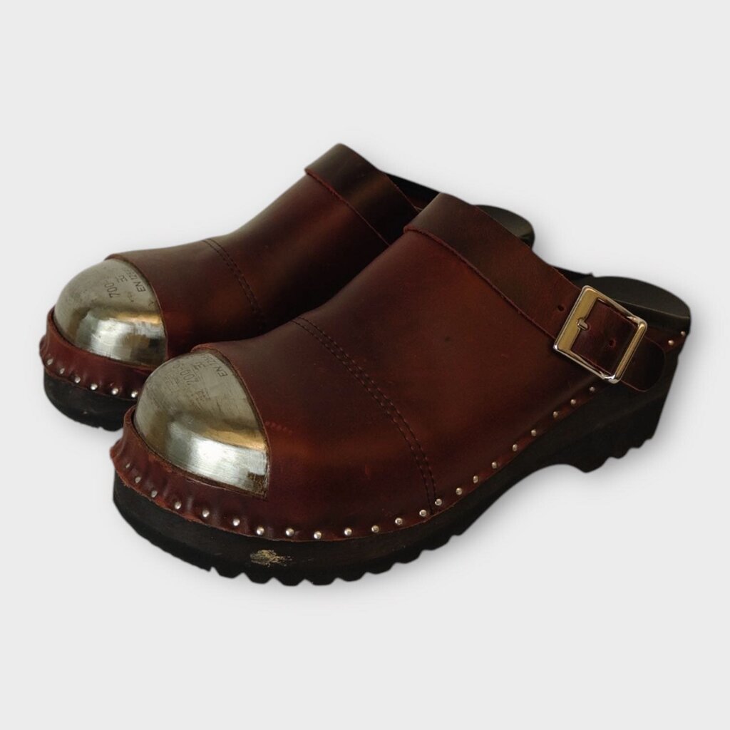 Maroon Leather Steel Toe Clogs