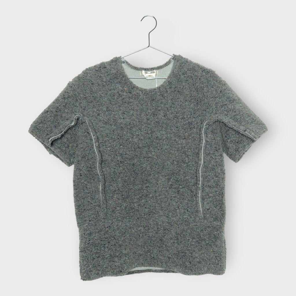 AD22 Grey Shearling Seam Top
