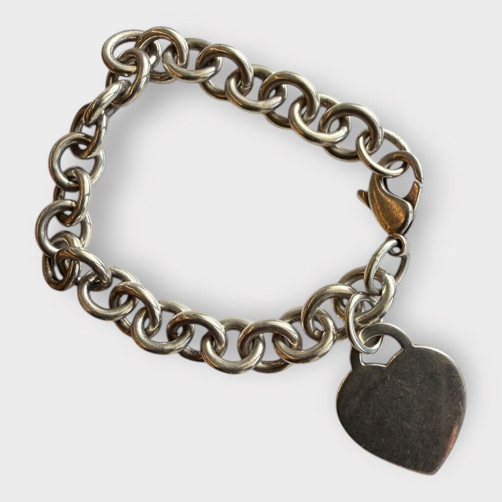 Silver Heart Pendant Bracelet
