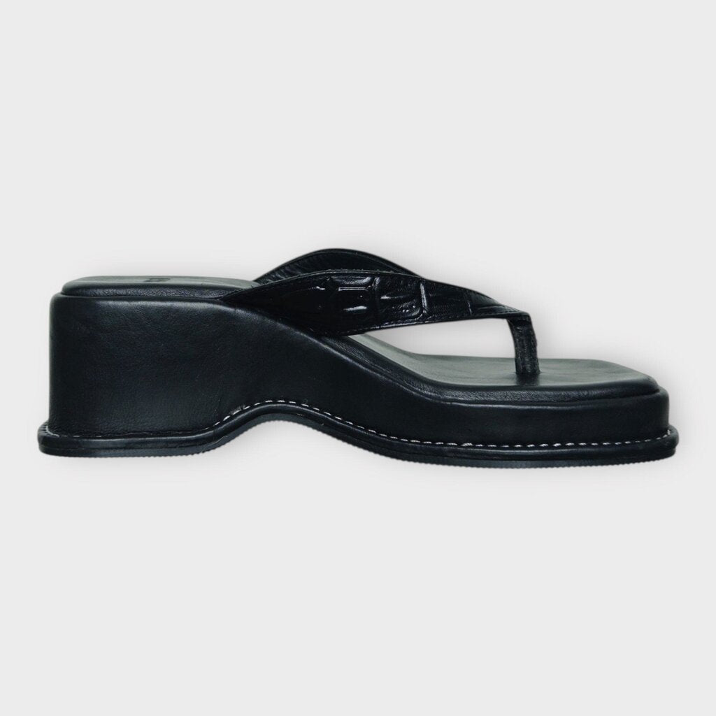 Black Leather Platform Thong Sandals