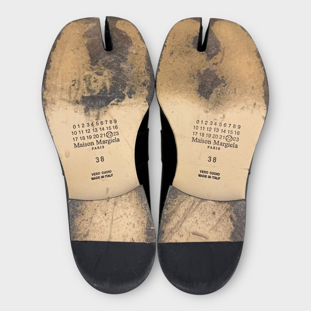 Black Leather Tabi Brogue Shoes