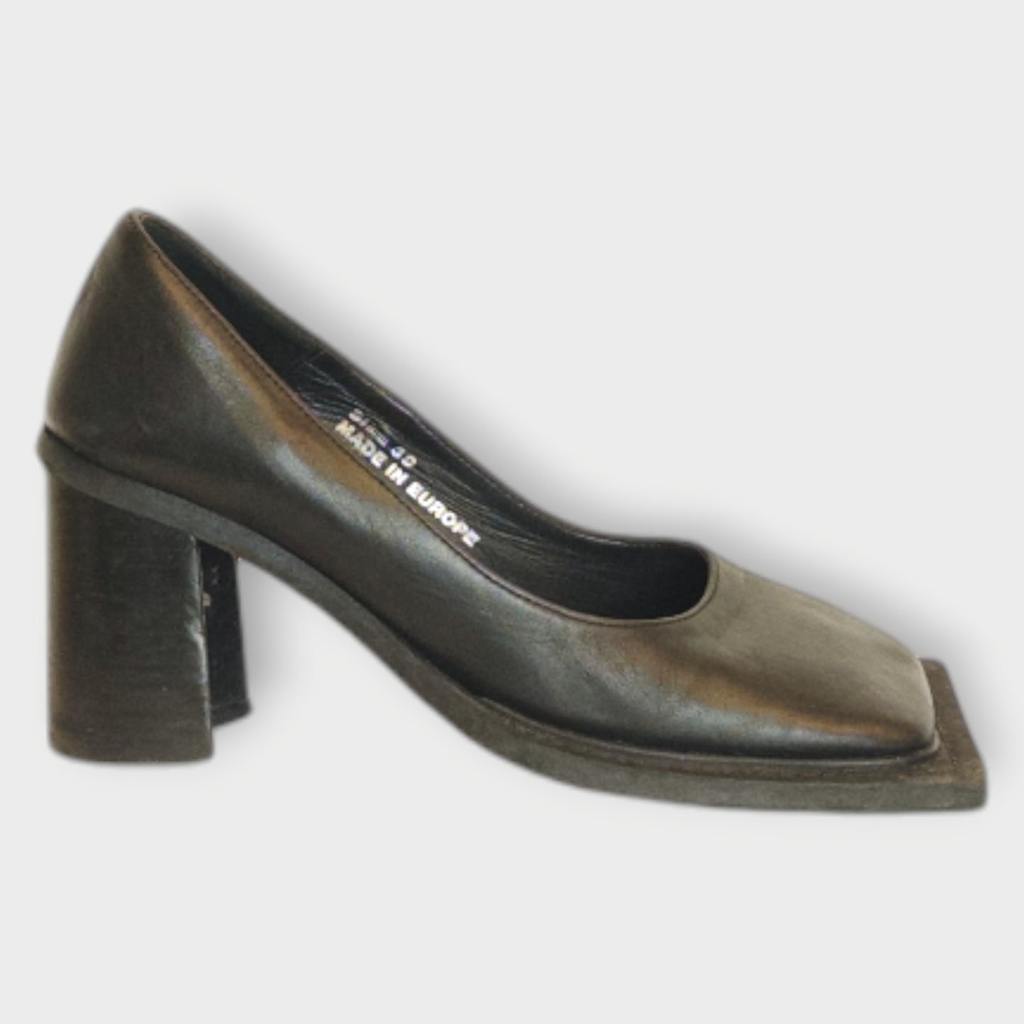 Howl Leather Pumps