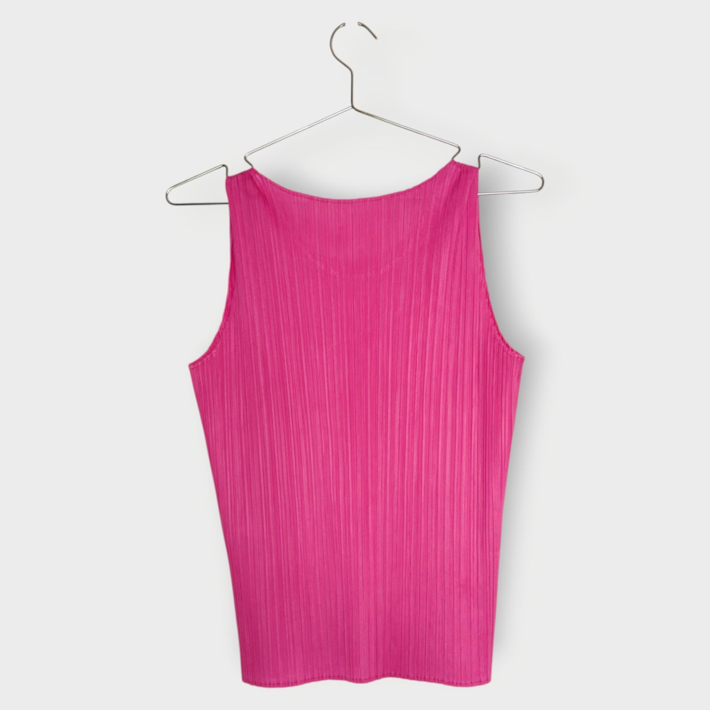Pleat Scoop Neck Tank