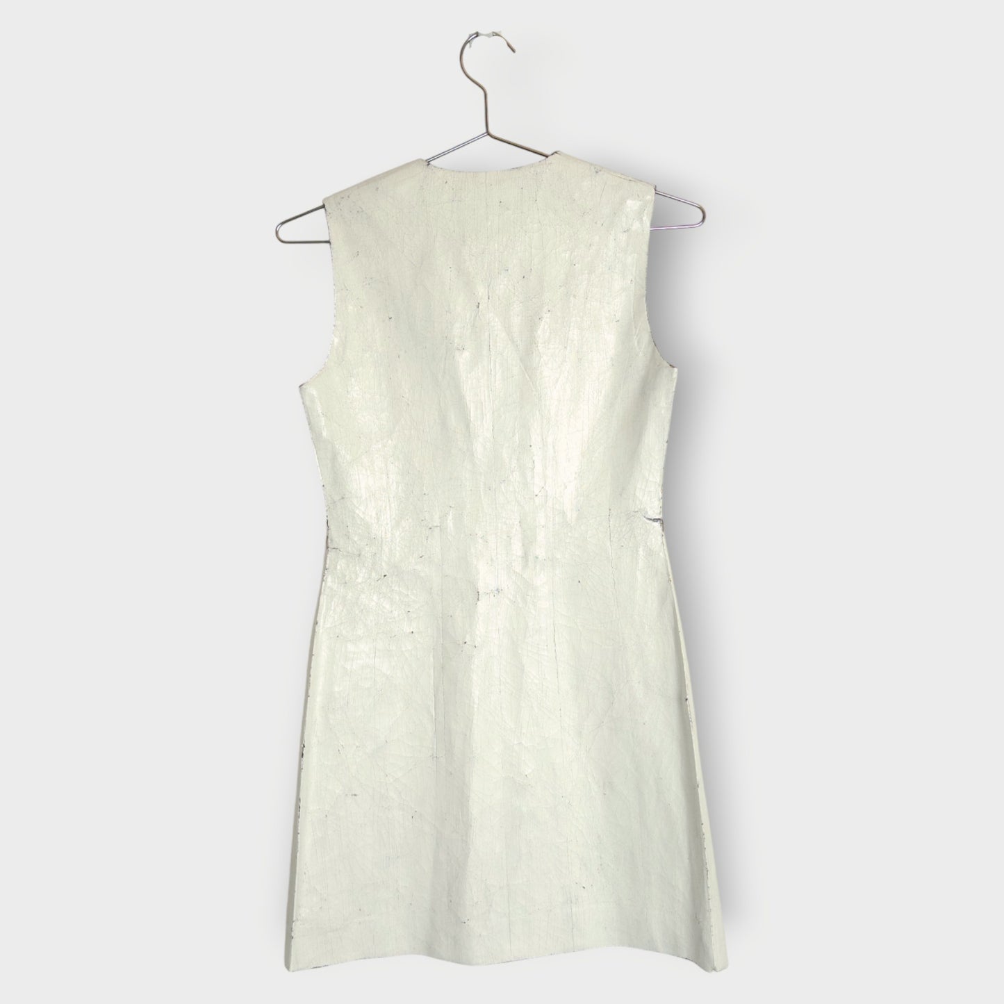 Cracked V-Neck Sleeveless Top