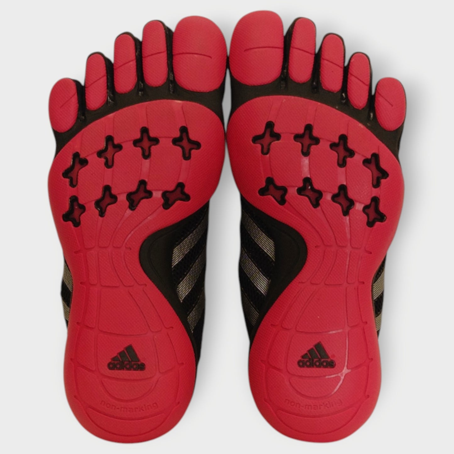 Adipure 5 Toe Shoes