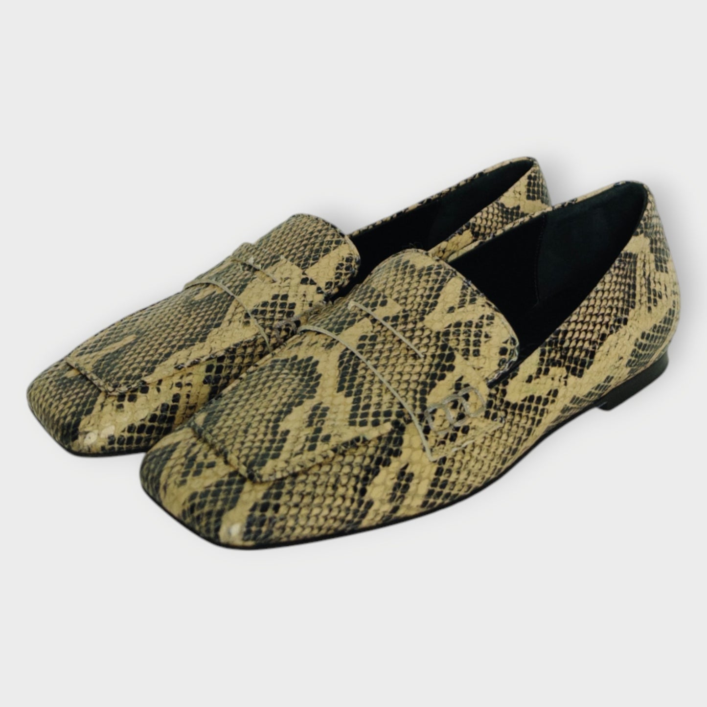Snake Skin Loafer
