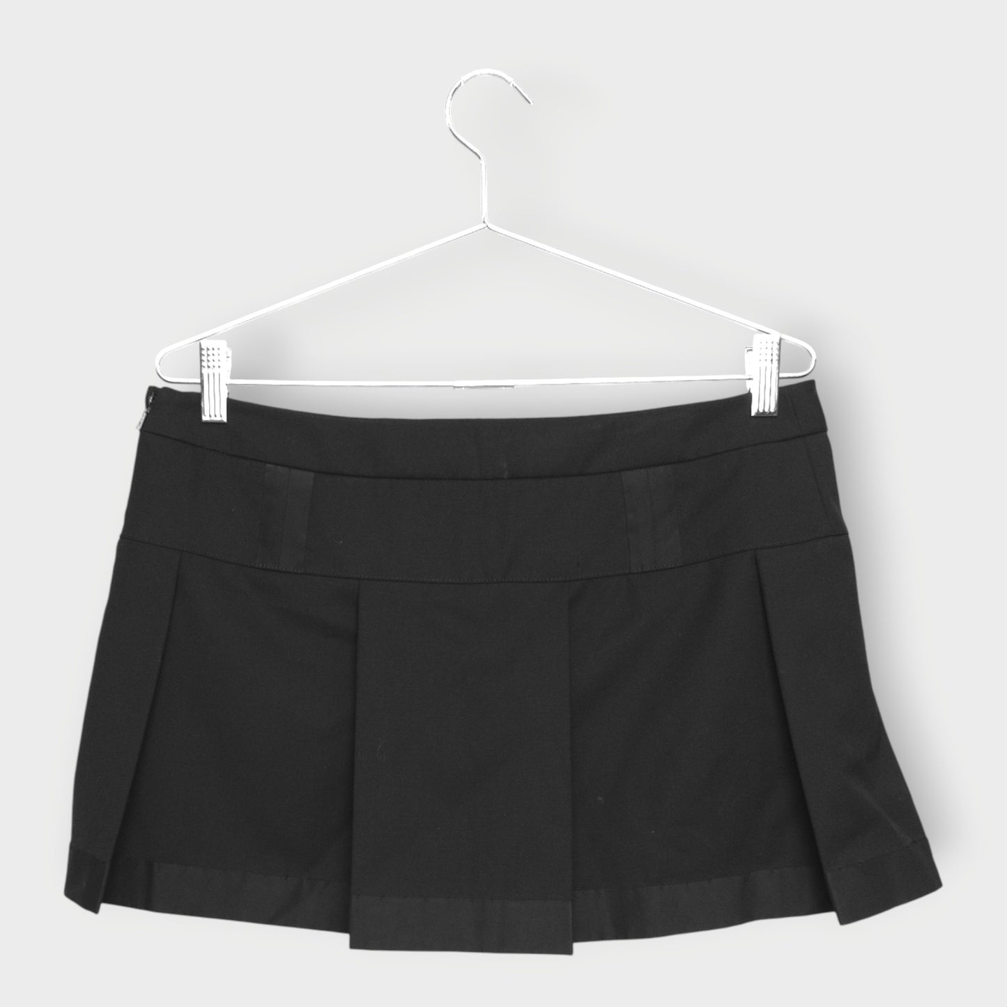 Pleat Silk Detail Mini Skirt