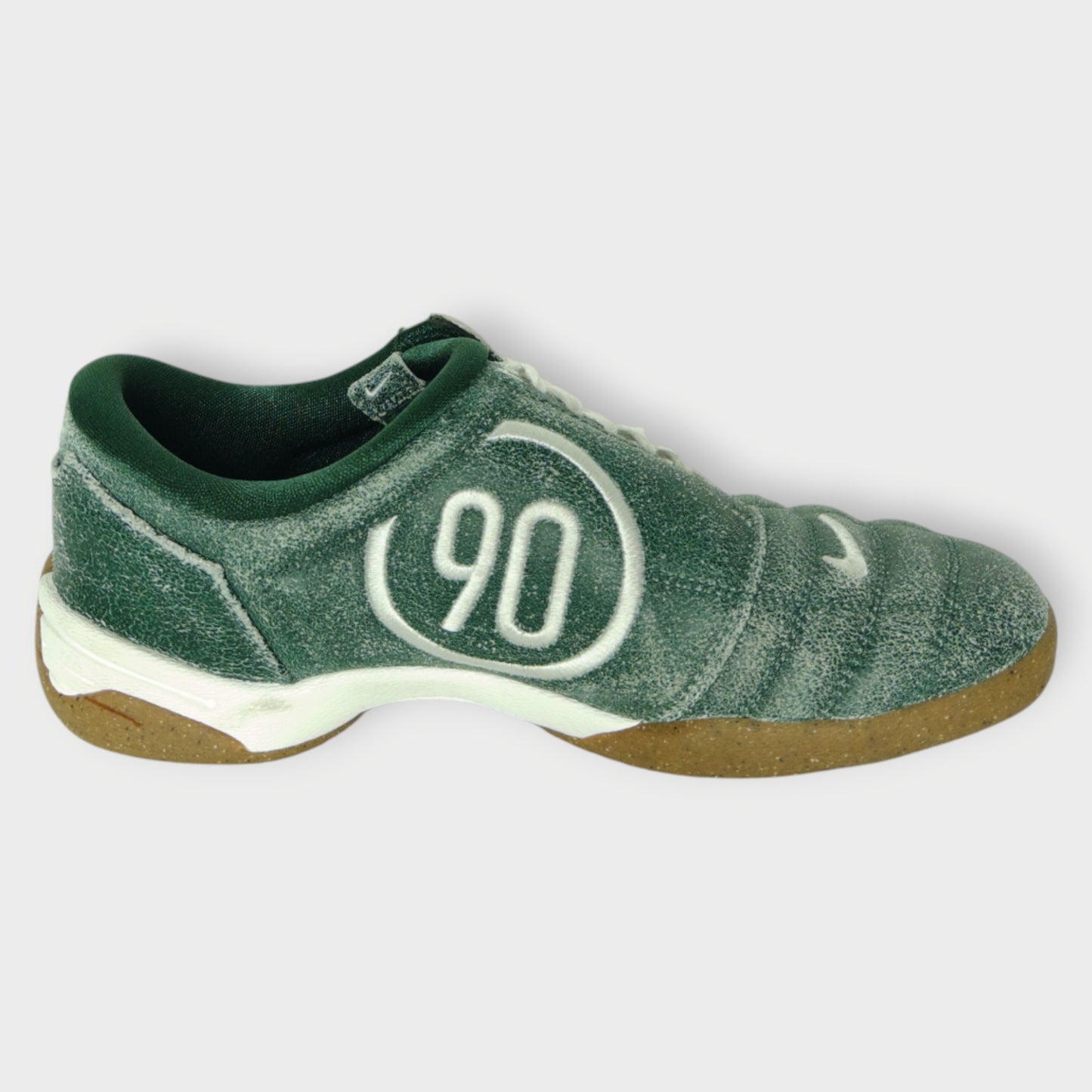 Total 90 Sneakers