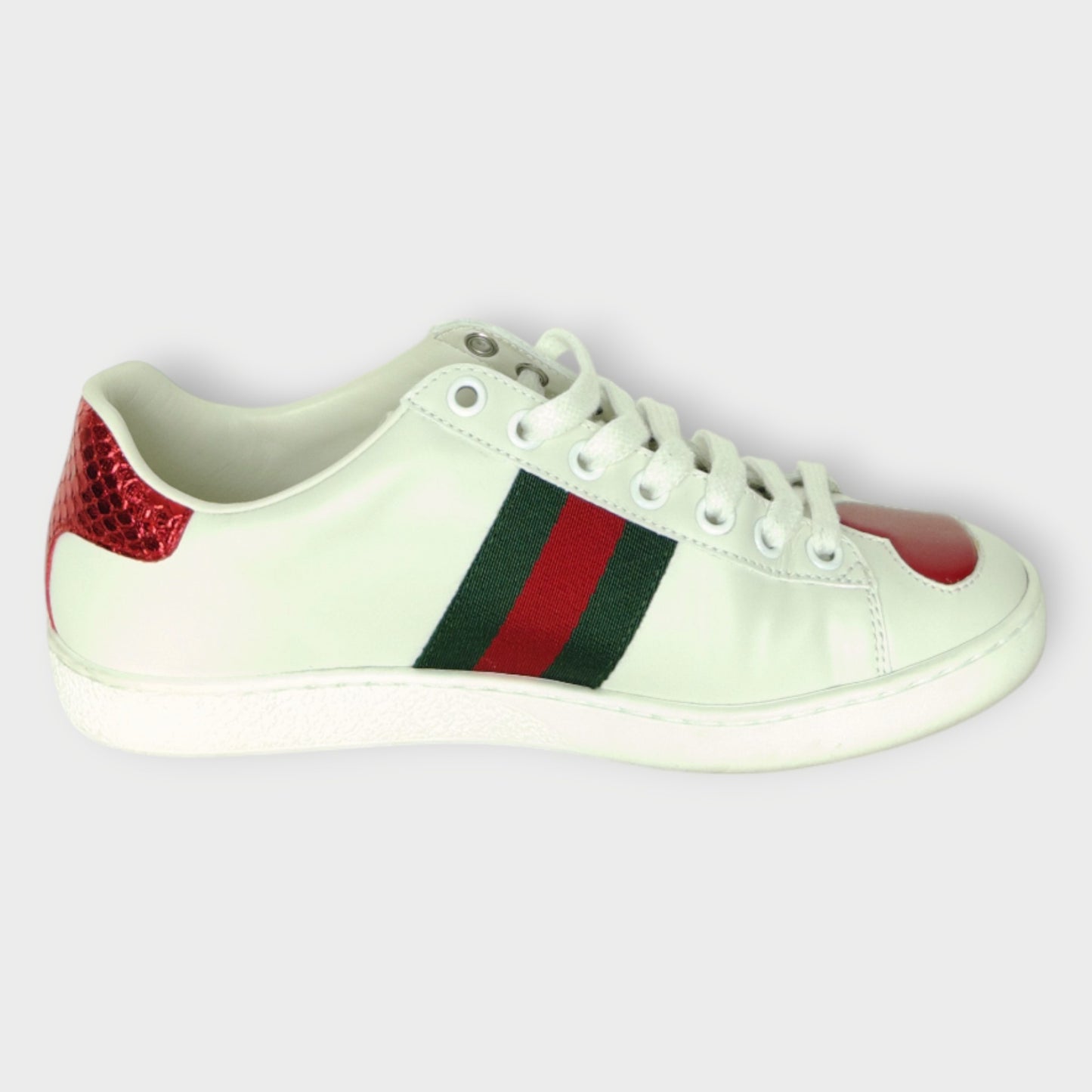 Leather Ace Heart Low Sneaker