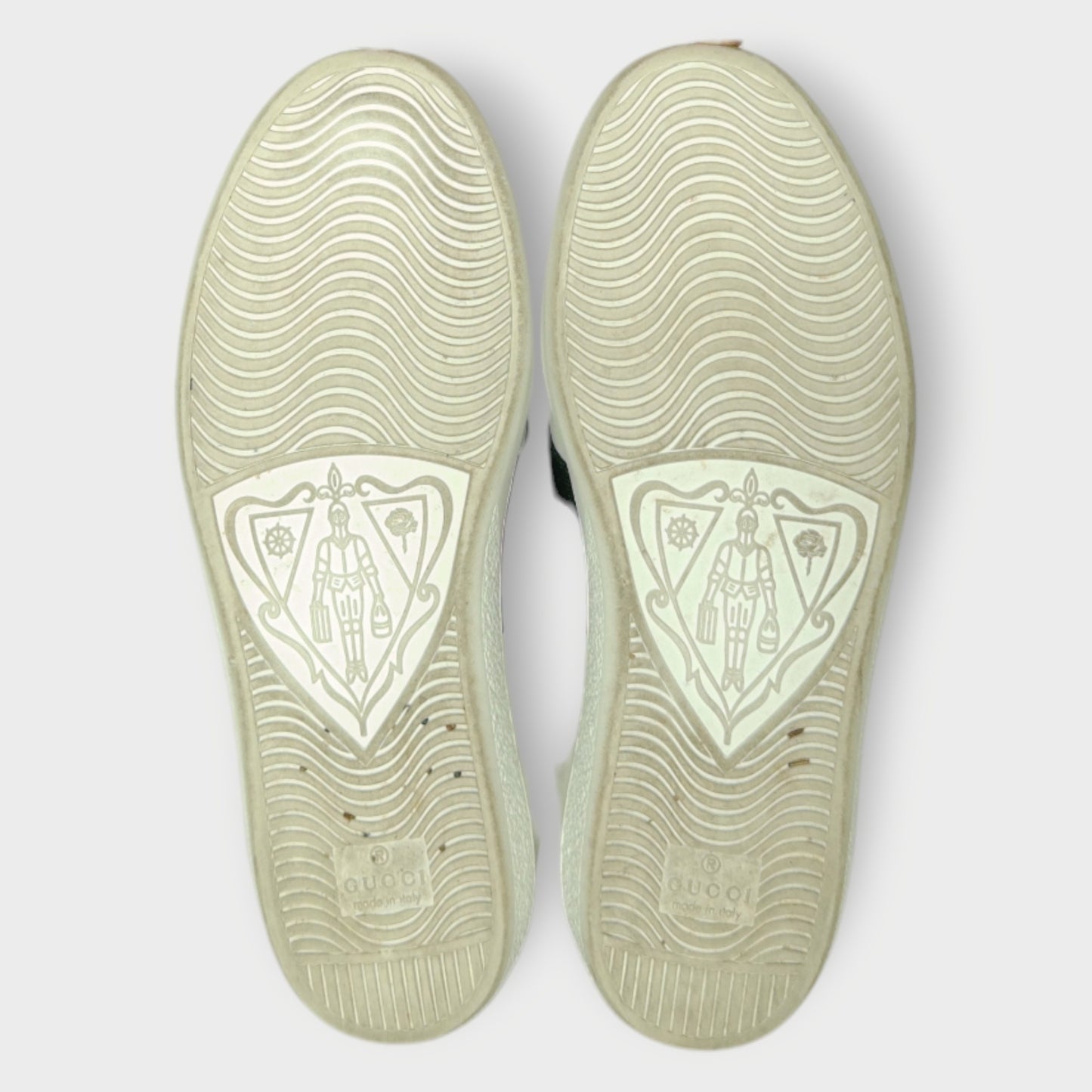Leather Ace Heart Low Sneaker