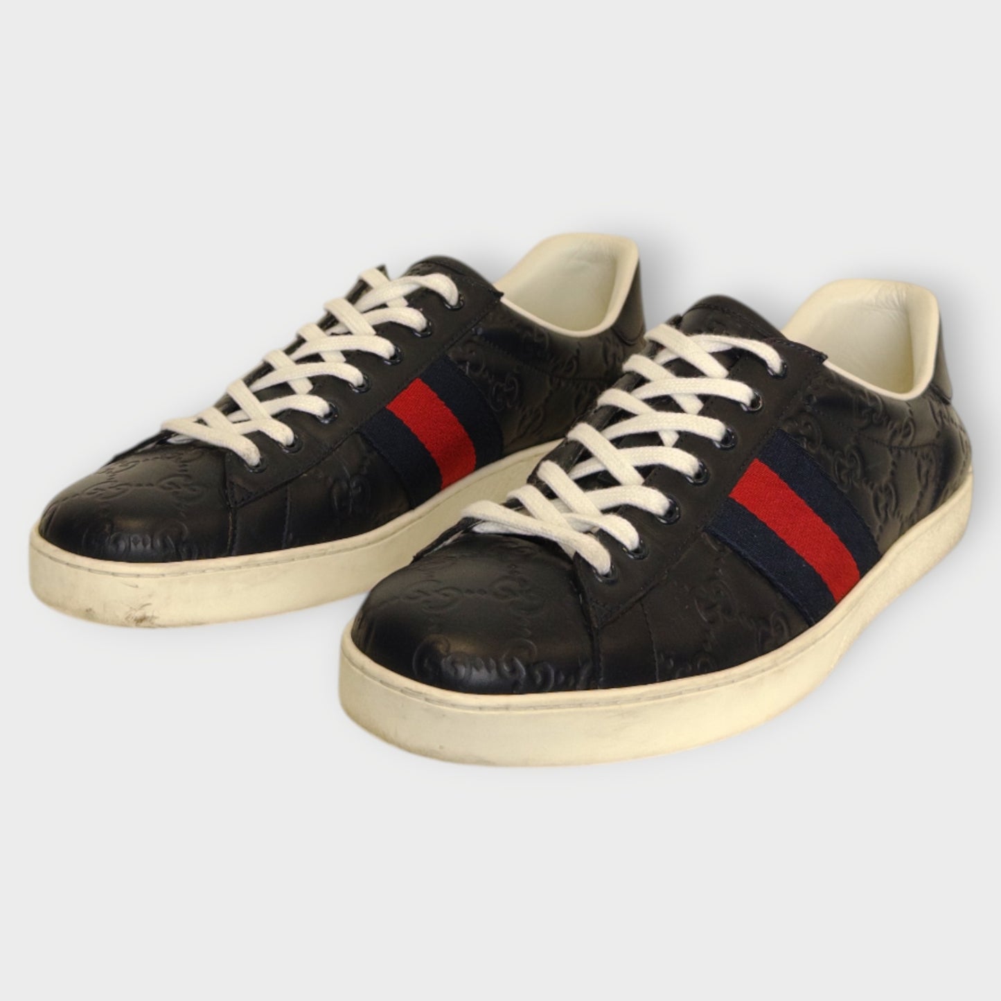 Low Ace Sneakers