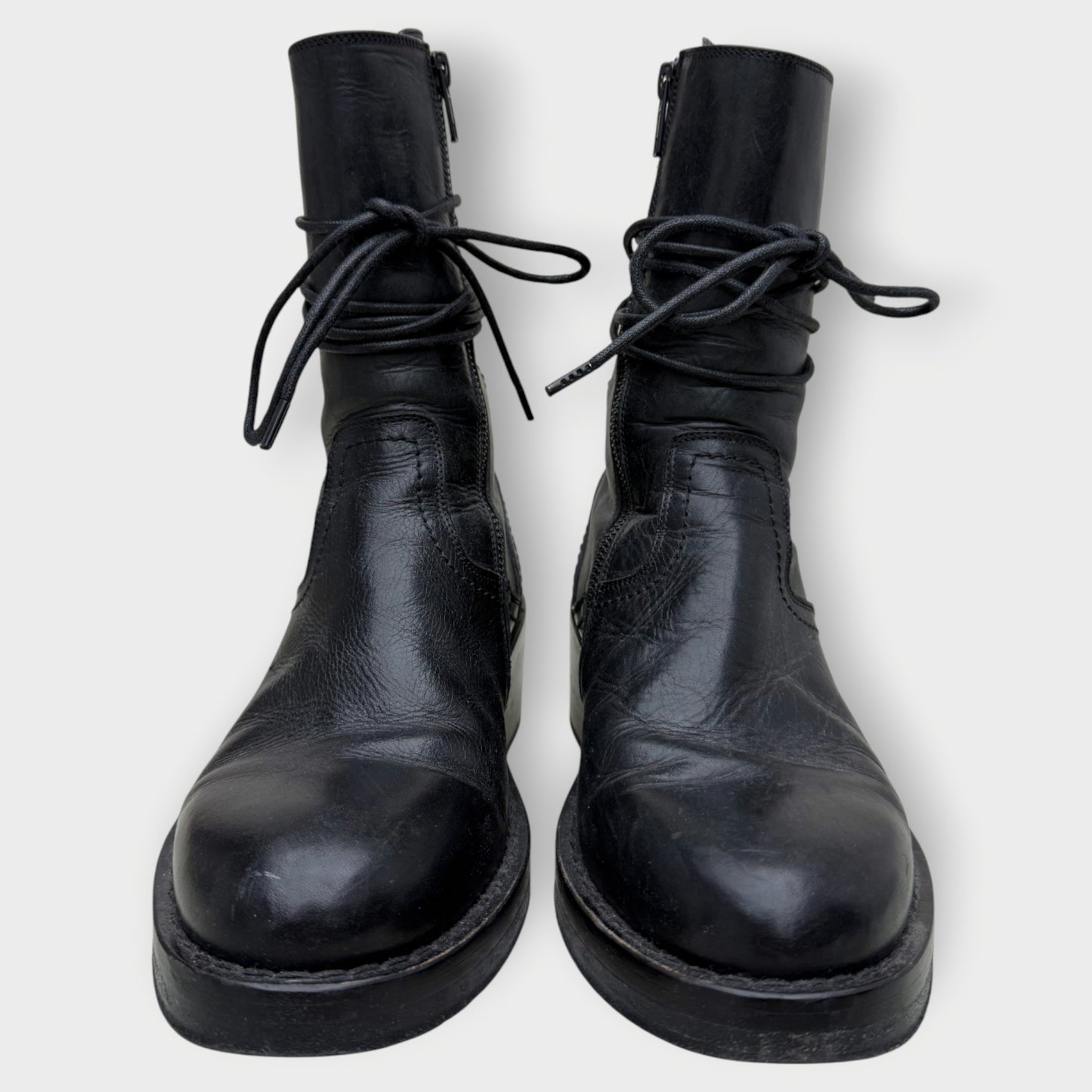 Leather Back Lace Henrica Boots