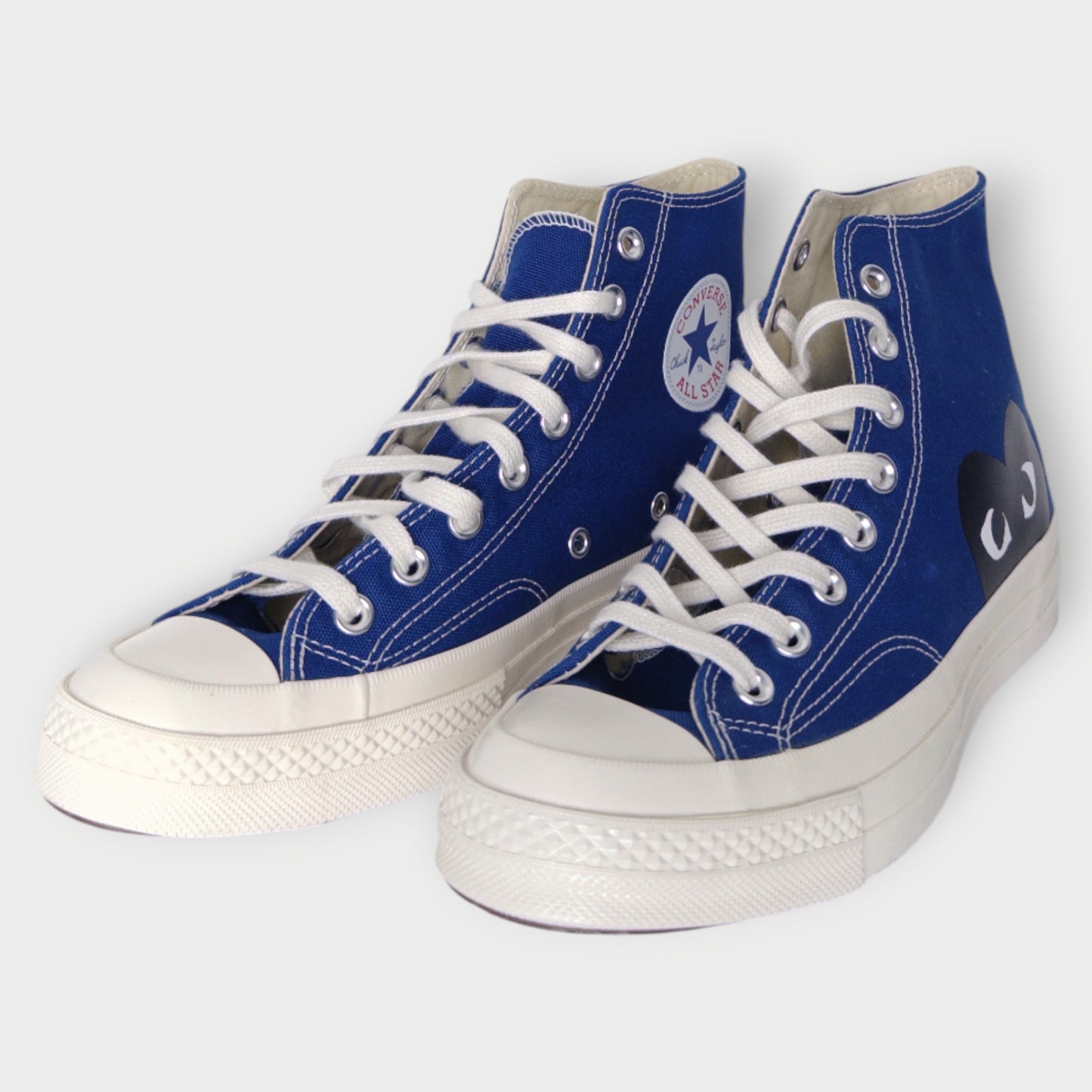 Hight Top Heart Chuck Taylors