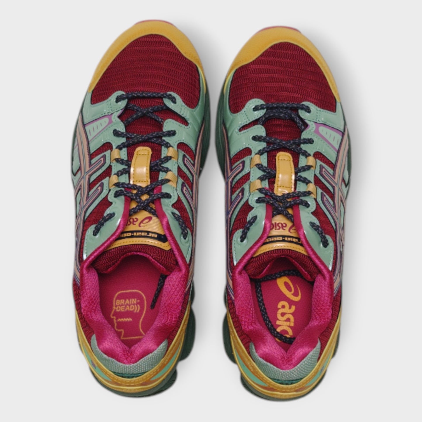 Gel Nimbus 9 Sneaker