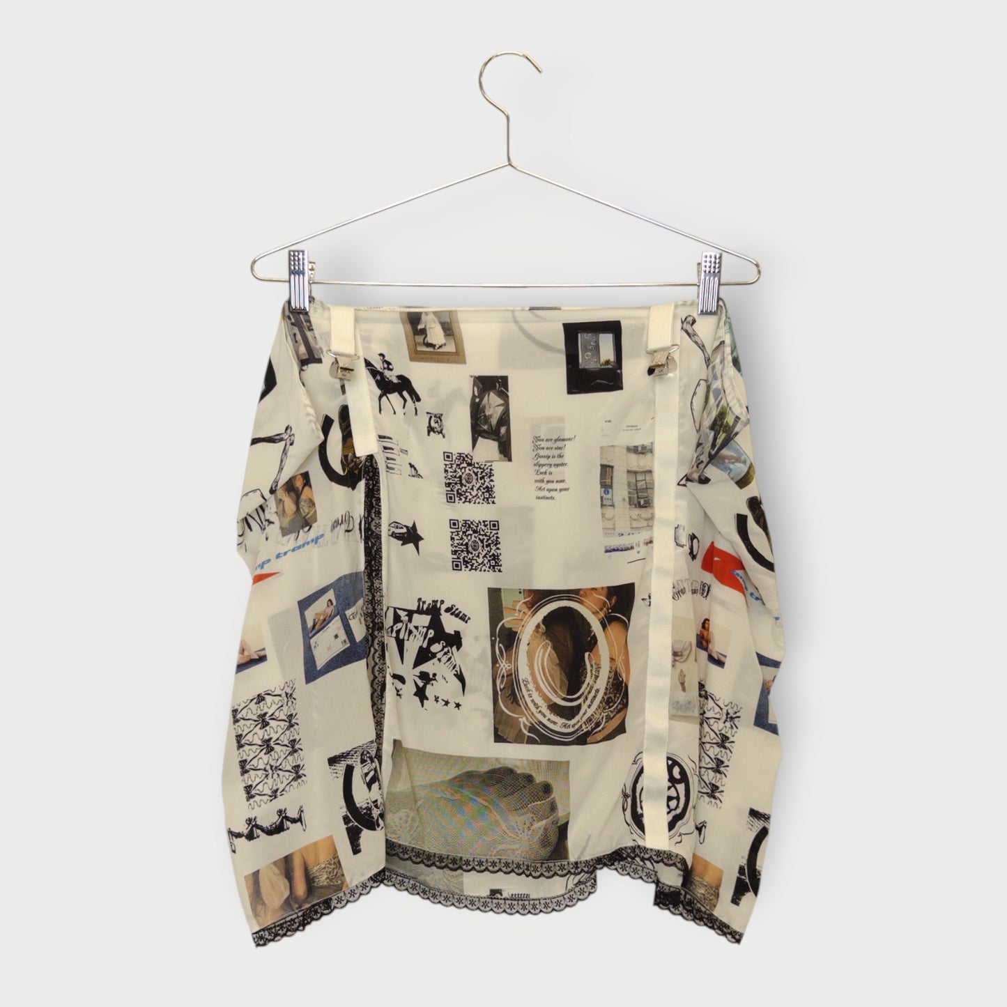 Collage Print Garter Clip Skirt