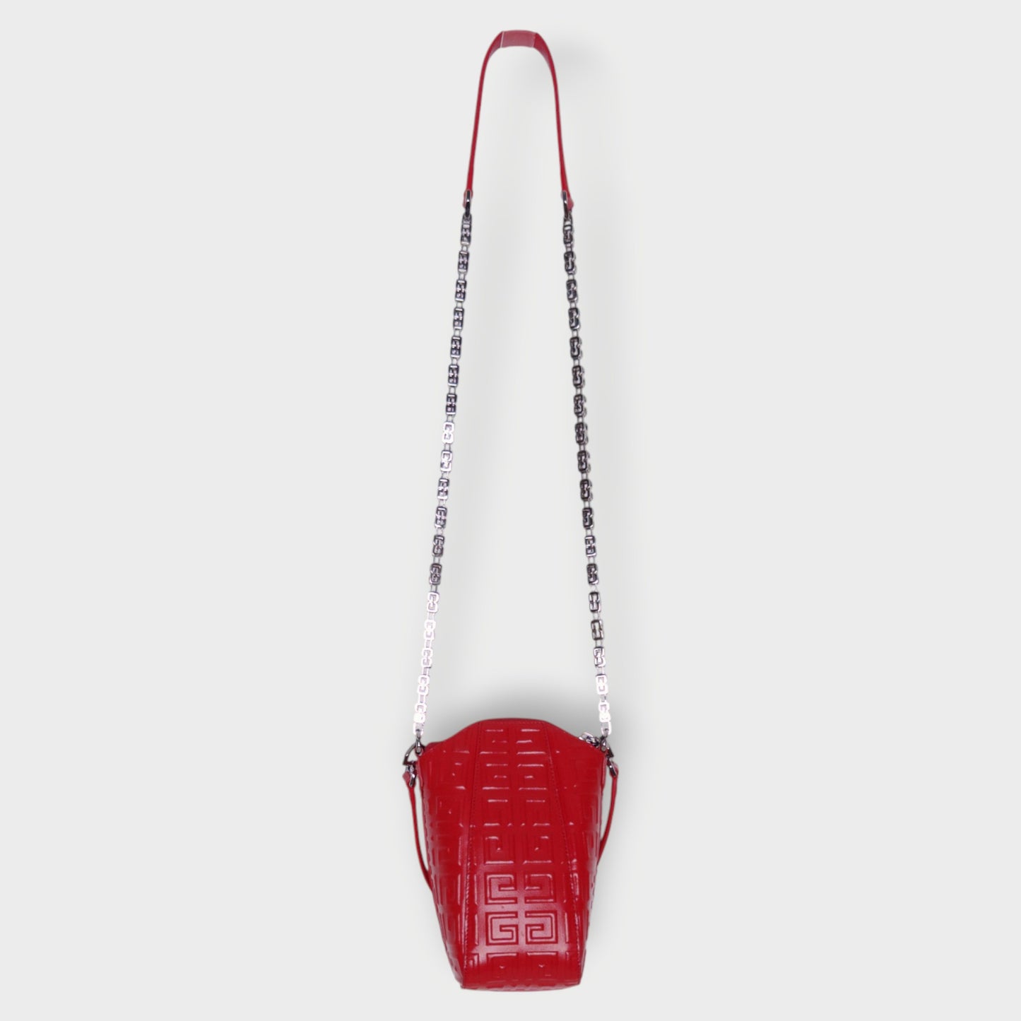 Embossed Vertical Antigona Bag