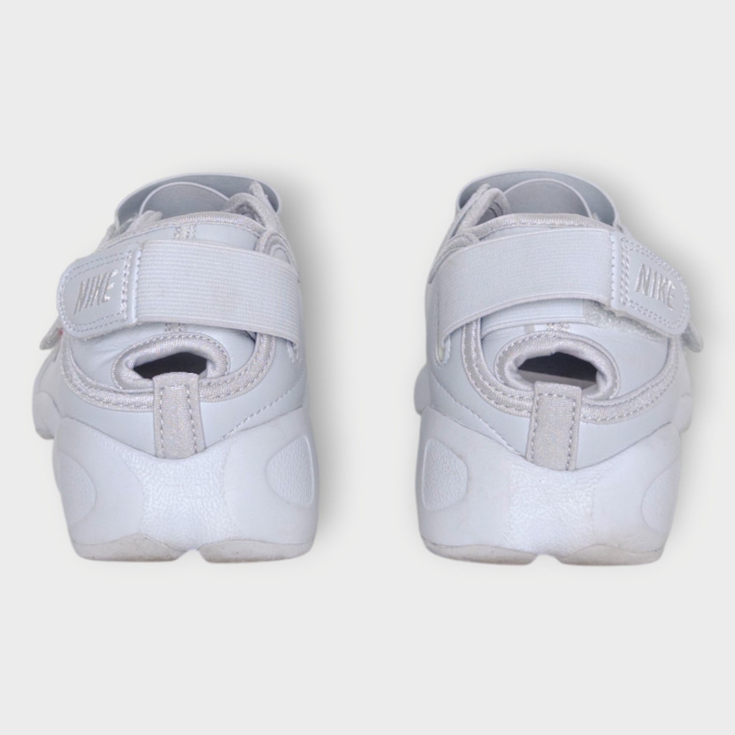 Leather Air Rift Tabi Sneaker