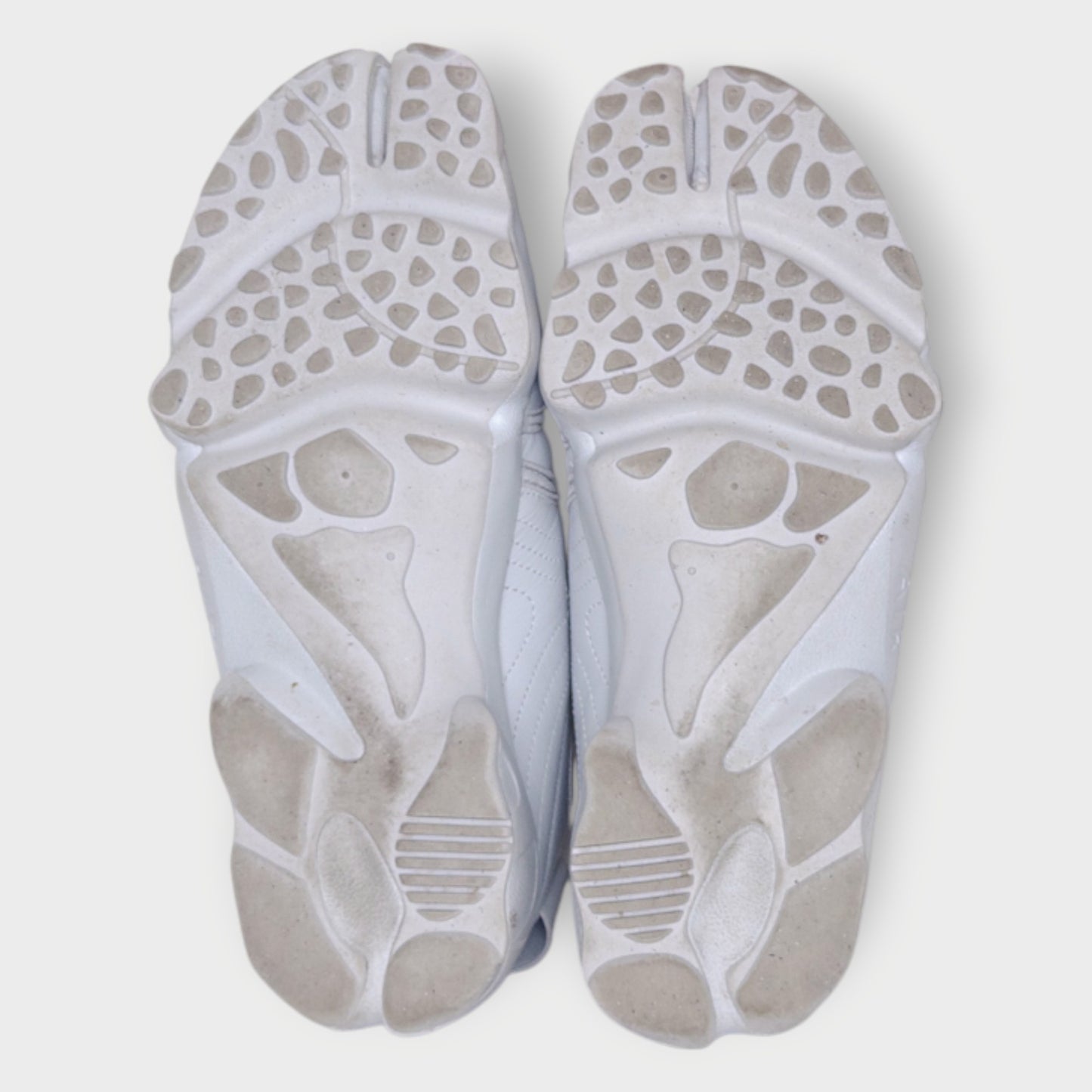 Leather Air Rift Tabi Sneaker