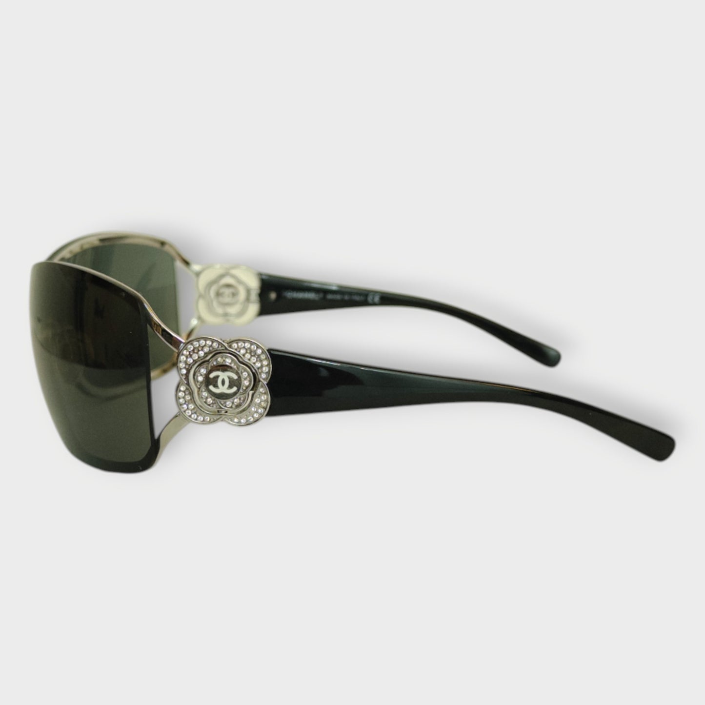 Camellia Sunglasses