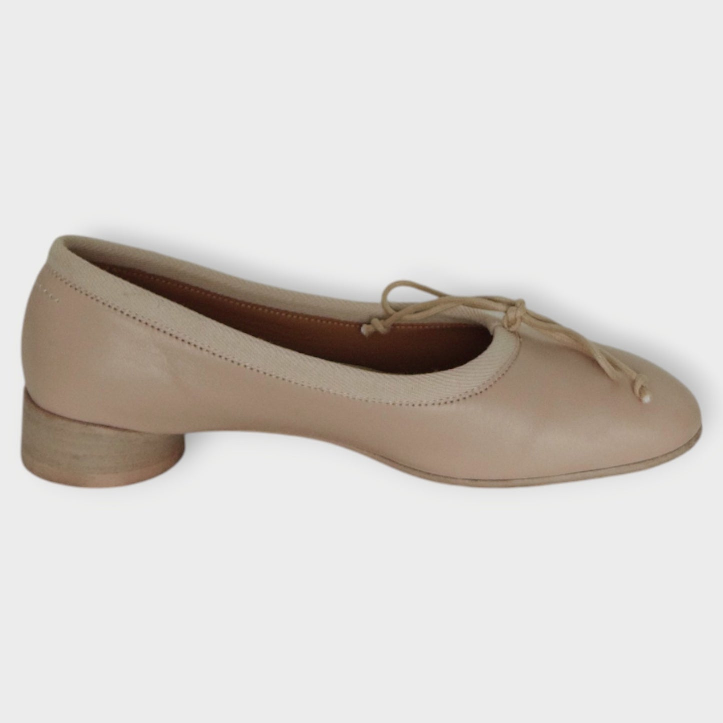 Leather Anatomic Ballerina Shoe