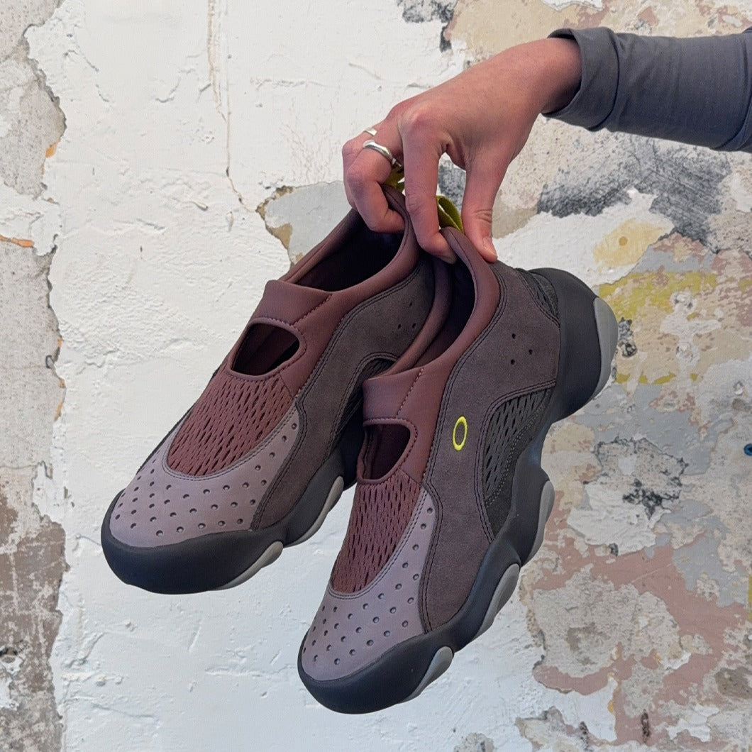 Tonal Factory Team Sneaker