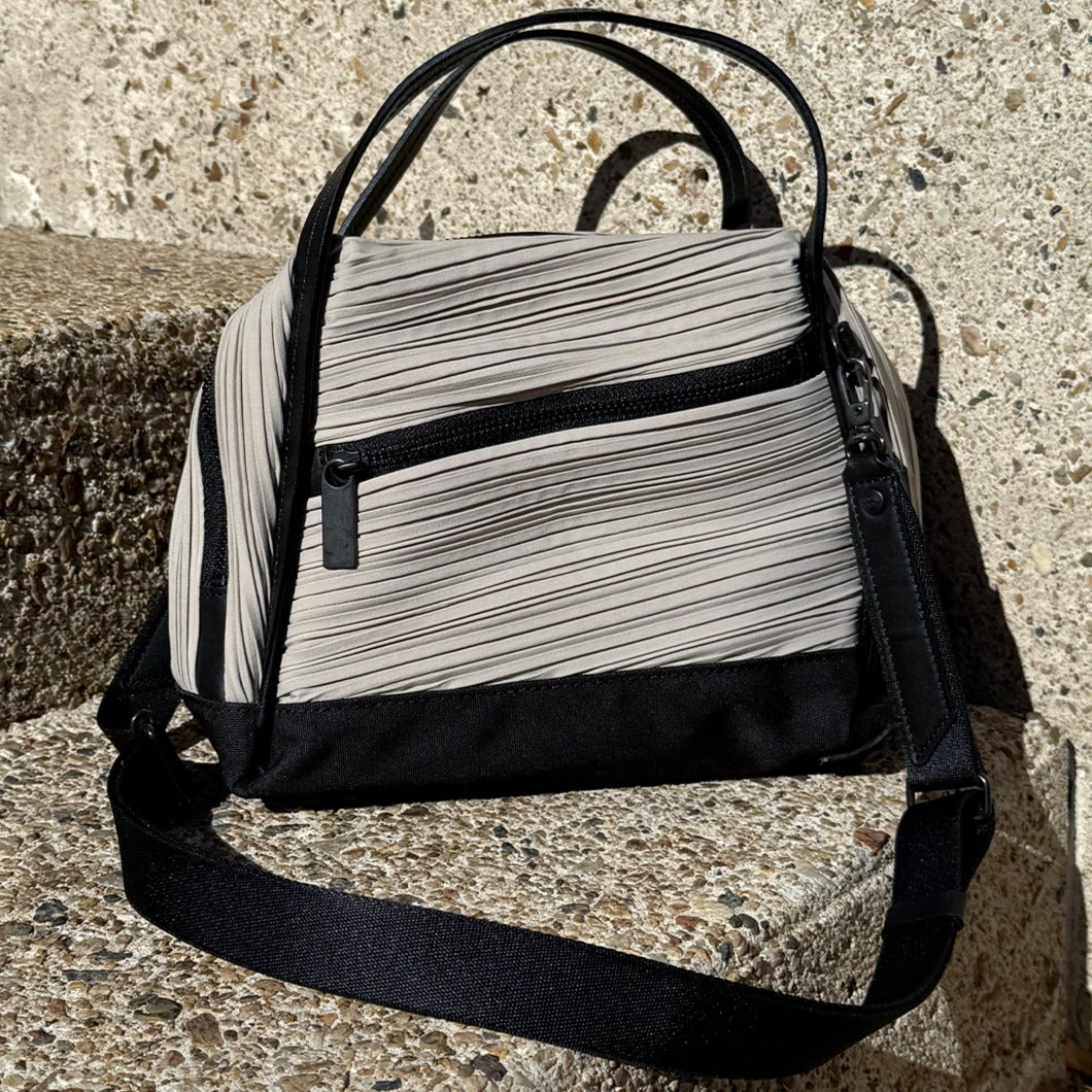 Pleat Bag