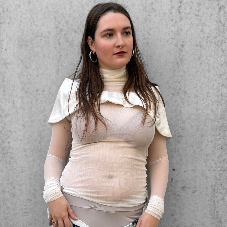 Ivory Bow Collar