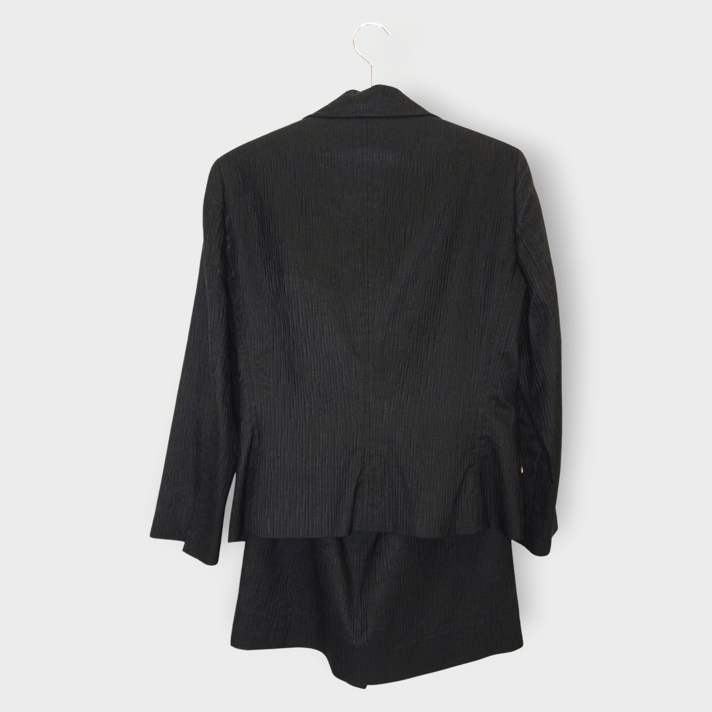 Crinkle Skirt & Blazer Suit