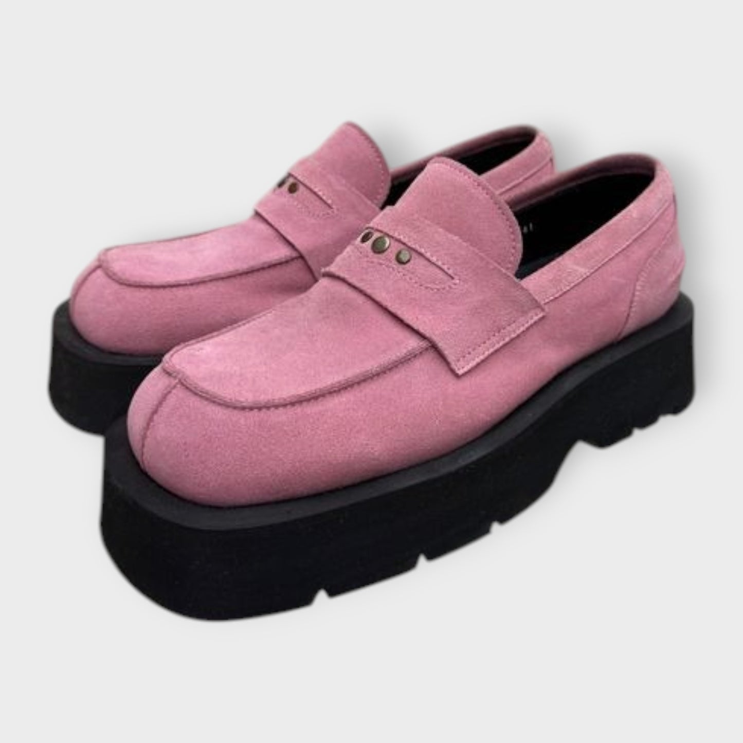 Suede Broeils Penny Loafers