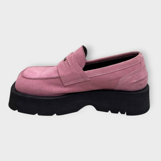 Suede Broeils Penny Loafers