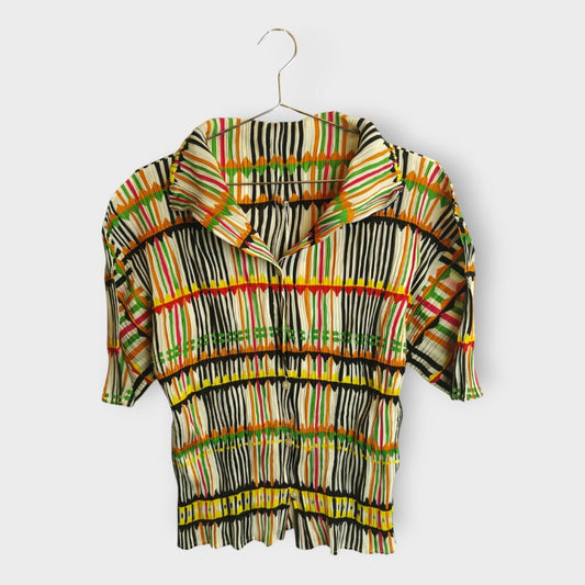 Geo Print Button Up