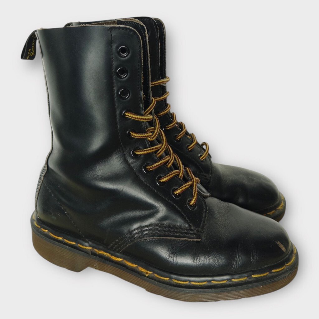 Black 10 Hole Yellow Lace Up Boot