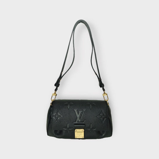 21' Black Favourite Monogram Shoulder Bag