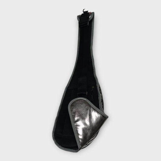 Silver 1 Dr Pod Sling Bag