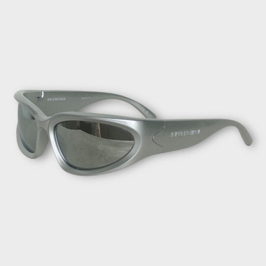 Silver Swift Oval BB0157S Sunglasses & Case